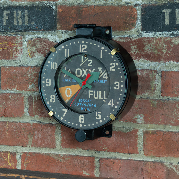 Oxygen Gauge Wall Clock White
